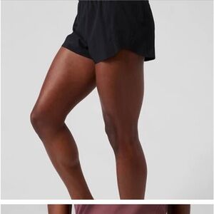 Athleta interval run short medium 2”